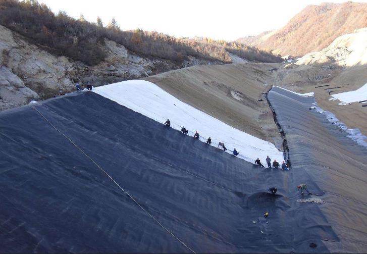 芭乐视视频下载膜下面地基施工验收要求及边坡处理